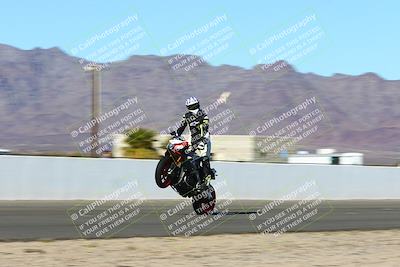 media/Jan-09-2022-SoCal Trackdays (Sun) [[2b1fec8404]]/Front Straight Speed Shots (1pm)/